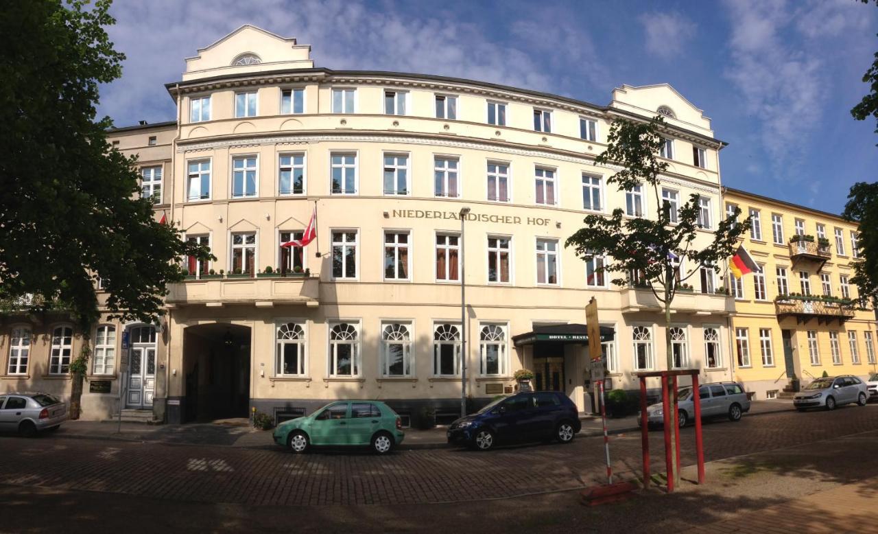 Hotel Niederlaendischer Hof Schwerin  Eksteriør billede